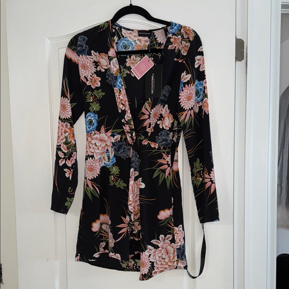 PrettyLittleThing Black Floral Dress